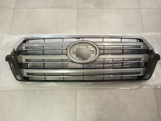 Б/У Оригінальна решітка радіатора Toyota Land Cruiser 200 16-22