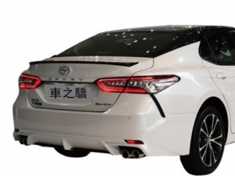 Спойлер лип багажника SE Toyota Camry 70 2018- ABS пластик, колір чорний глянець