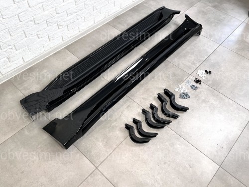 Пороги бічні Lexus LX 570 / Toyota Land Cruiser 200 2007-2021 у стилі LX 570 2016+ колір чорний