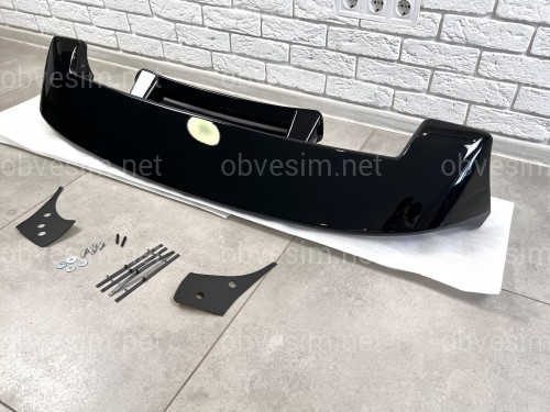 Спойлер козирок Toyota Land Cruiser 100 / Lexus LX 470 1998-2007 ABS пластик колір чорний, модель Maxi