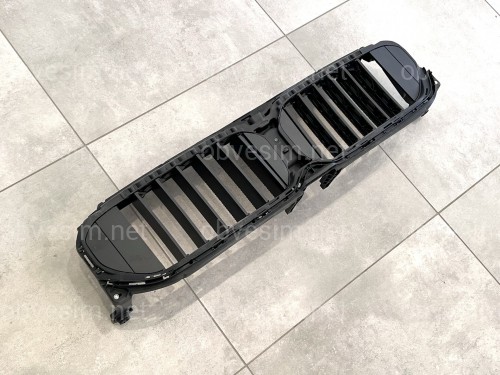 Жалюзі BMW 5 Series G30 / G31 LCI 2020+ (без двигуна) 51119498612