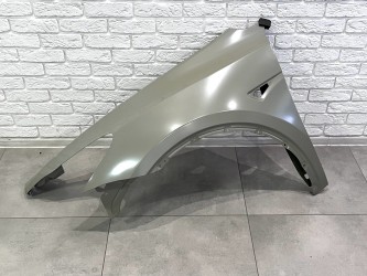 Ліве крило Tesla Model Y 2020-