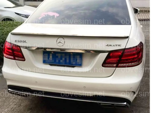 Спойлер лип на багажник Mercedes W212 2009-2016 ABS пластик колір чорний глянець