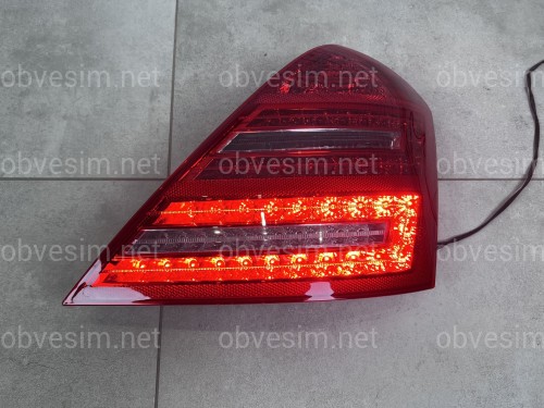 Задні ліхтарі рестайлінг для Mercedes-Benz S-class W221 2005-2013 2шт.