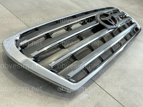 Решітка радіатора дизайн рестайлінг 2012 Toyota Land Cruiser 200 2007-2015 сіра