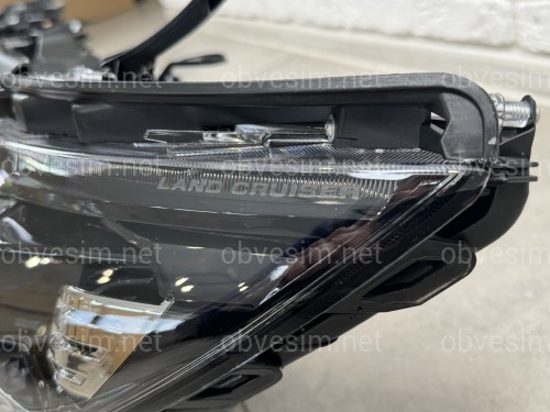 Led фари 4 лінзи стиль BUGATTI для Toyota Land Cruiser Prado 150 рестайлінг 2018-2023