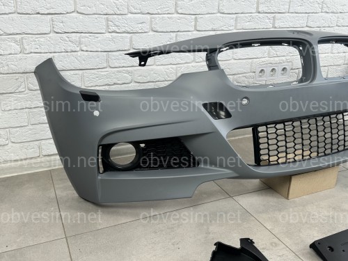 Передній бампер M Paket BMW 3 Series F30 F31 2012-2018 (під омивачі / з отворами під парктроніки)