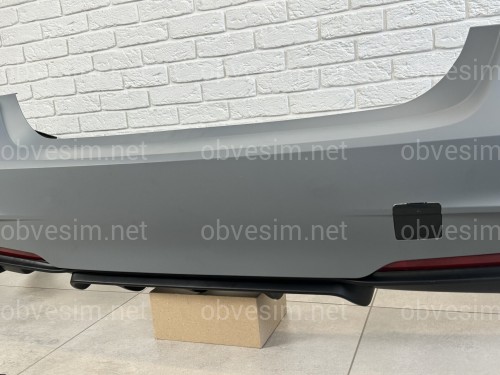Комплект обвісу M Paket BMW 3 Series F30 2012-2018 (передній/задній бампер, пороги) БЕЗ ПАРКТРОННИКІВ