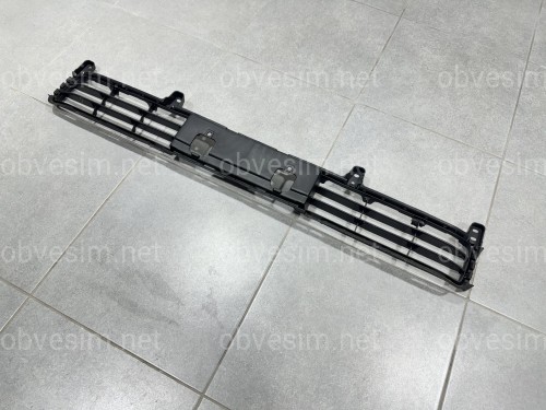 Сітка в бампер Land Cruiser 200 2012-2015