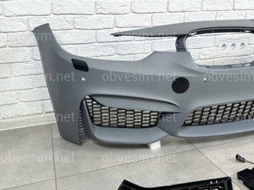 Комплект обвісу M3 стиль BMW 3 Series F30 2012-2018 (передній / задній бампер, пороги) ПІД ПАРКТРОННИКИ