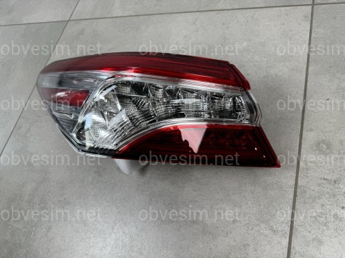 Задній ліхтар зовнішній лівий FULL LED Toyota Camry 70 USA XLE XSE 2017-2020 1шт.