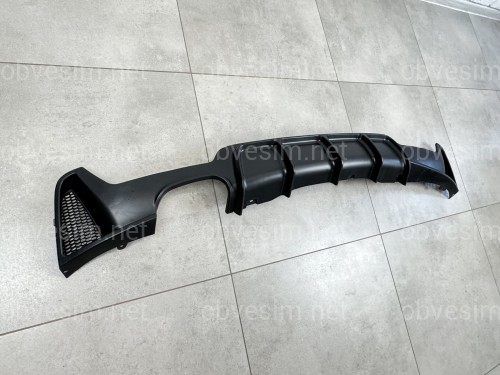 Дифузор накладка заднього бампера M-Performance для BMW 4 series F32 / F33 / F36 2013-2020 ПІД фарбування