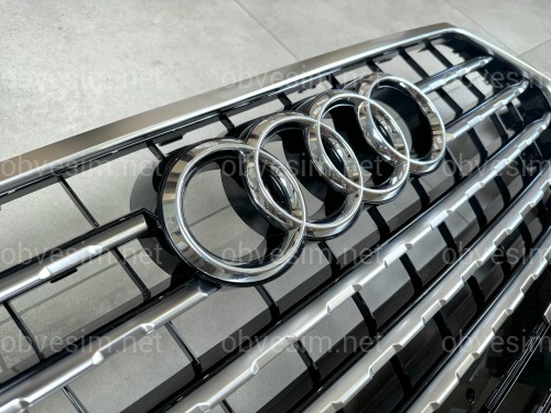 Решітка радіатора Audi Q7 4M 2015-2019 чорні з сірим 4M0 853 651 Q T94