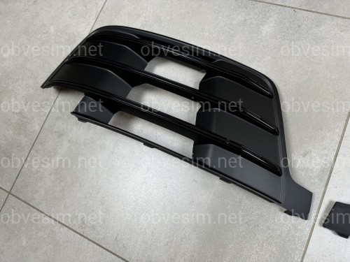 Решітки бамперу S-Line БЕЗ РАДАРУ Audi Q7 4M 2015-2019 чорні 2шт, ліва 4M0 807 681 D GXE T94 / права 4M0 807 682 D GXE T94