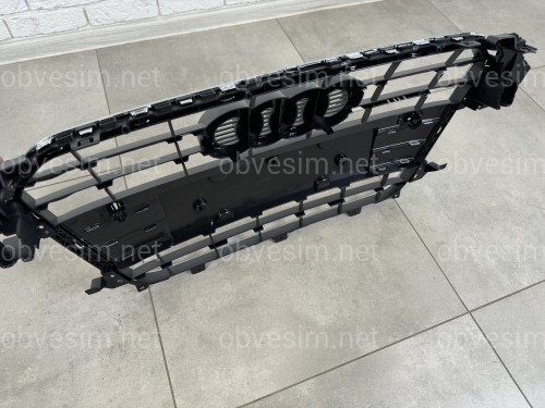 Решітка радіатора Audi A4 B8 2012-2015 сіра з хромом
