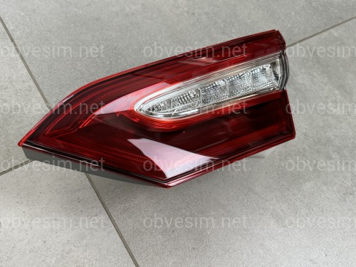 Задній ліхтар правий внутрішній FULL LED Toyota Camry 70 ЄВРОПА ТА АМЕРИКА 2017-2020 1шт.