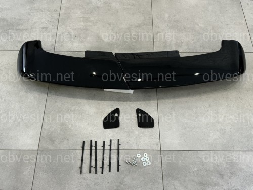 Спойлер козирок Toyota Land Cruiser 105 1998-2007 распашонка 2 двери ABS пластик, чорний глянець