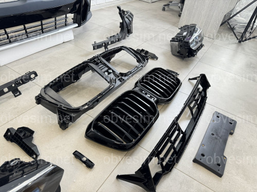 Комплект рестайлінгу передньої частини M paket LCI 2022+ для BMW X3 G01 2018-2021 / BMW X4 G02 2018-2021