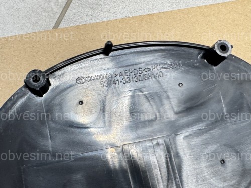 Емблема TOYOTA чорна ПІД ДИСТРОННИК 5314133130