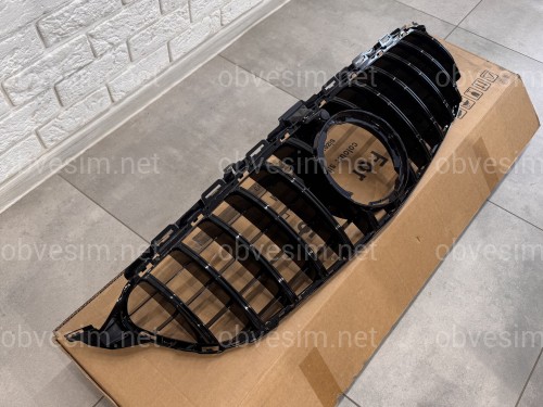 Решітка радіатора GT BLACK Mercedes C-Class W205 2019-2021 ПІД КАМЕРУ