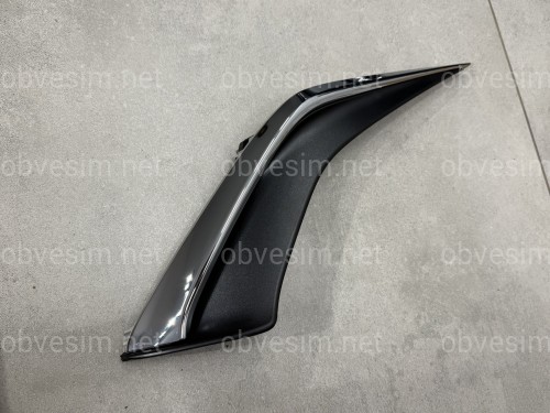 Права накладка туманки OEM 5310533010 для Lexus ES 2018-
