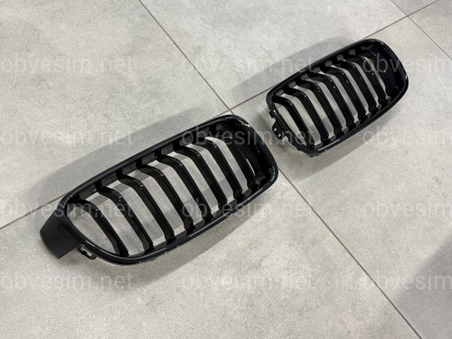 Решітка радіатора ніздрі M performance BMW 3 series F30 F31 чорний глянець 2шт.