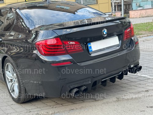 Дифузор накладка заднього бампера Competition стиль BMW 5 series F10 2010-2016 ДО БАМПЕРА М ПАКЕТ, чорний глянець