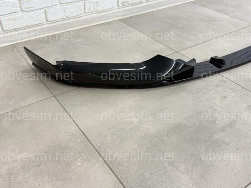 Накладка переднього бампера M Performance BMW 5 series G30 G31 2017-2020, чорний глянець