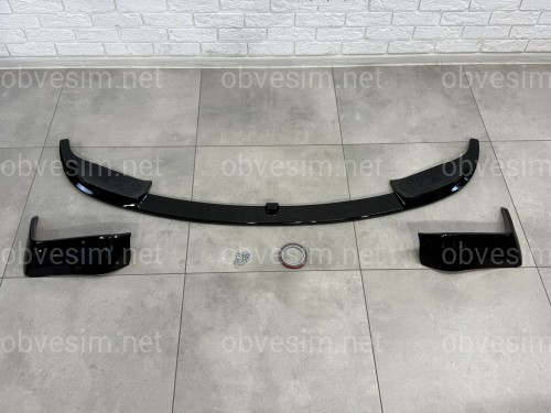 Накладка переднього бампера обвіс M3 BMW 3 series F30 F31 2012-2018 абс пластик, чорний глянець