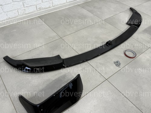 Накладка переднього бампера обвіс M3 BMW 3 series F30 F31 2012-2018 абс пластик, чорний глянець