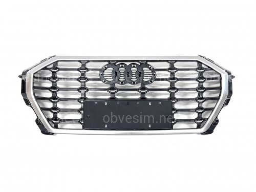Решітка радіатора S-line Audi Q3 2019-