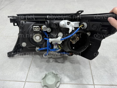 Фари рестайлінг Toyota Land Cruiser 200 2007- 2015 BROWNSTONE чорні 2007-2015 2шт.