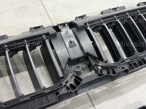 Жалюзі BMW 3 Series G20 / G21 LCI 2022+ (без двигуна) 51745A2DB49