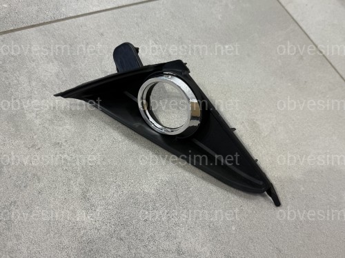 Накладка протитуманної фари ліва 5204060090 для Lexus GX 460 2014-2021