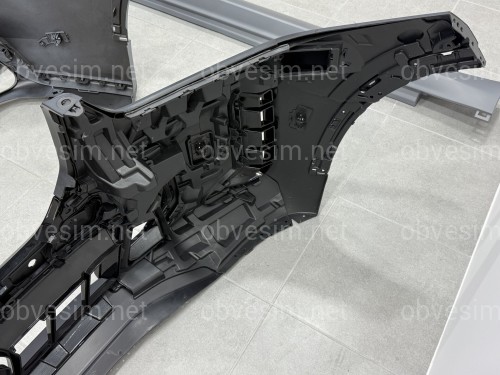 Комплект обвісу M paket M60i LCI BMW X5 G05 2023+ (передній / задній бампер, пороги, арки)