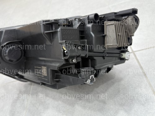 FULL LED фари з лінзою для Volkswagen Jetta 7 2019-2024