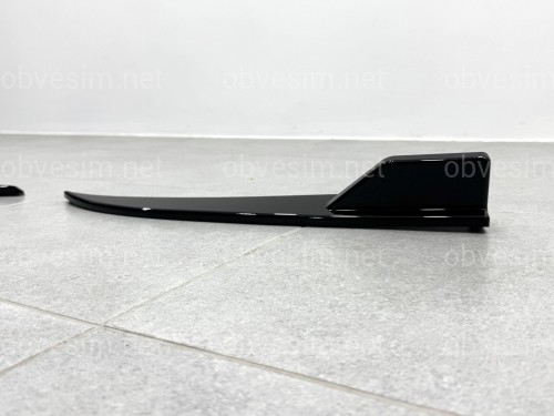 Леза куточки заднього бампера M-Performance BMW 3 series F30 2012-2018 2шт. чорний глянець
