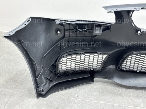 Передній бампер у зборі стиль M5 стиль для BMW 5 Series F10 F11 2010-2016 ПІД ПАРКТРОННИКИ