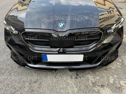 Обвіс юбка переднього бампера M-Performance для BMW 5 series G60 G61 2024-, колір чорний глянець