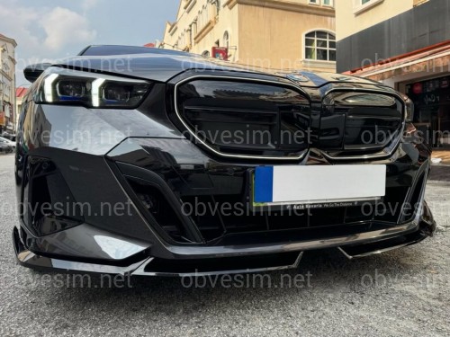 Обвіс юбка переднього бампера M-Performance для BMW 5 series G60 G61 2024-, колір чорний глянець