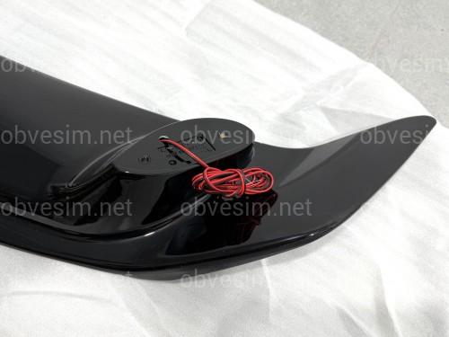 Спойлер багажника для Toyota Aurion 2006-2012 ABS пластик, колір чорний глянець