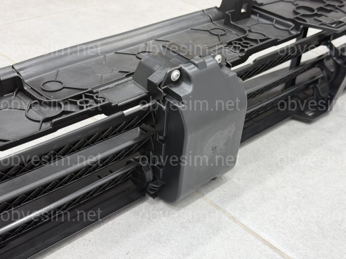 Жалюзі нижні з моторчиком 51745A1ACE2 BMW X3 G01 / X4 G02 LCI 2022-2024