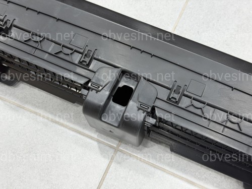 Жалюзі нижні без моторчика 51745A1ACE2 BMW X3 G01 / X4 G02 LCI 2022-2024