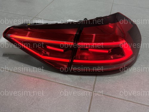 Задні LED ліхтарі Volkswagen Passat B8 USA 2015-2019 (ЖОВТИЙ ПОВОРОТНИК)