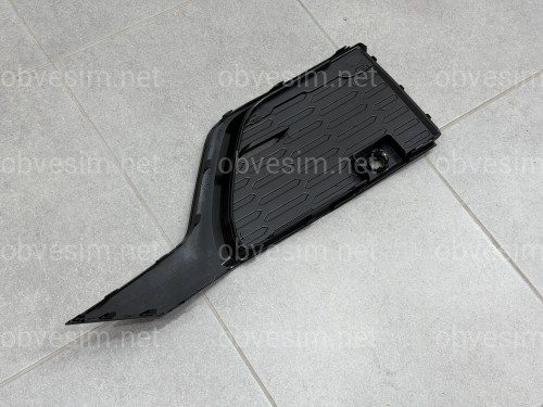 Решітка бампера права 4M0890682B S-Line BLACK для Audi Q7 2020-2024
