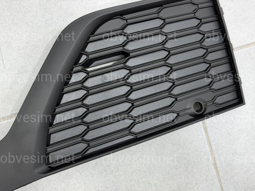 Решітка бампера ліва 4M0890681B S-Line BLACK для Audi Q7 2020-2024
