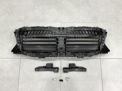 Жалюзі без моторчика 51745A22688 для BMW iX3 G08 2021+