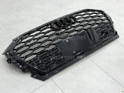 Решітка радіатора BLACK S-Line 80G853651 Y9B для Audi Q5 2020-2024