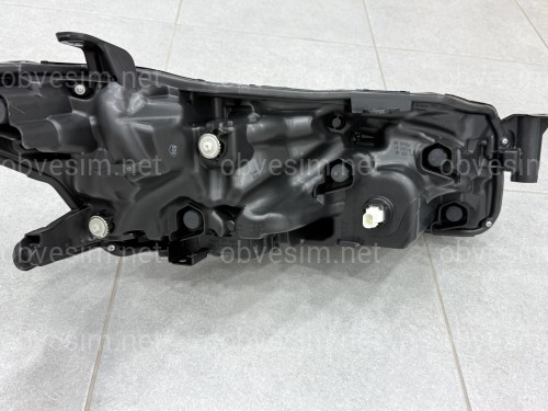 Ліва фара Toyota Camry 80 XSE USA 2023-