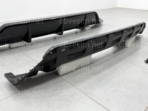 Дифузор накладка заднього бампера Paradigma M-Performance для BMW X5 F15 2013-2018, колір чорний глянець